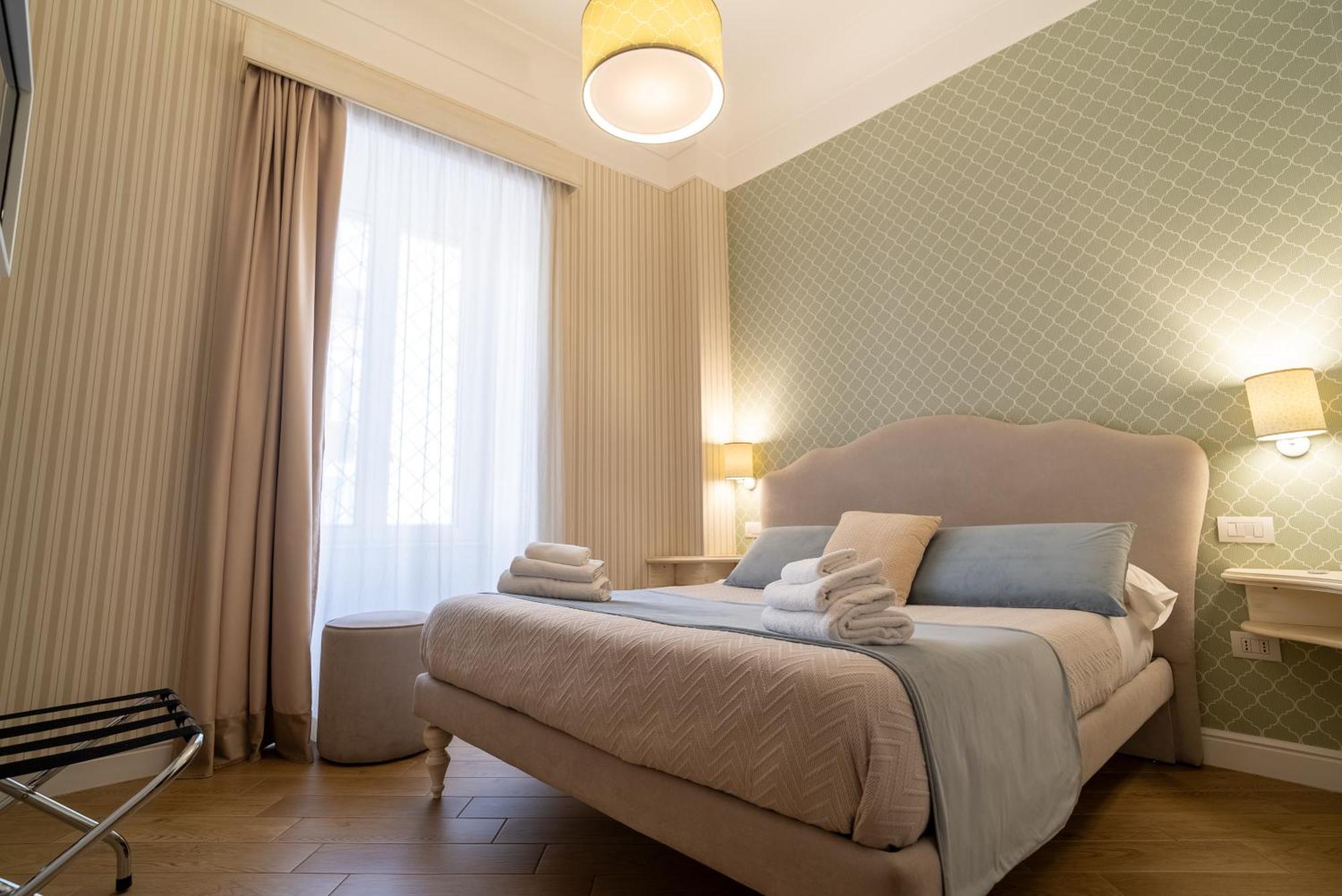 Florita Napoli Hotell Eksteriør bilde
